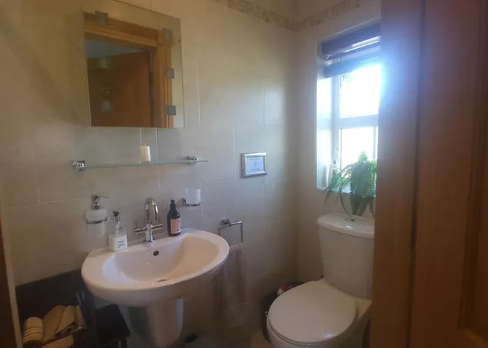 컨트리하우스 Gullistan Room, Kilpipe House 아선리